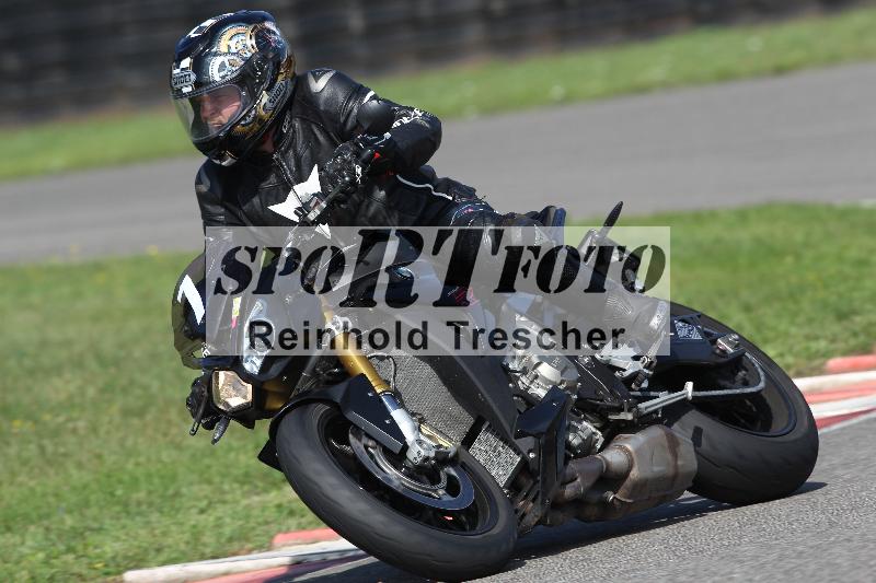 Archiv-2022/57 29.08.2022 Plüss Moto Sport ADR/Einsteiger/7